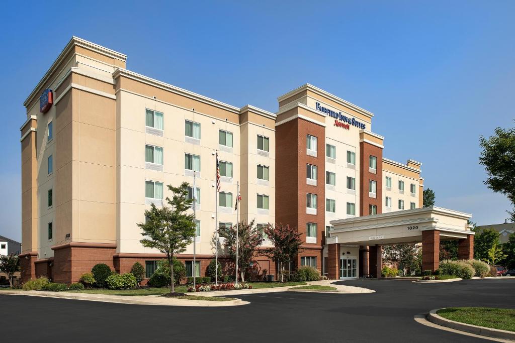 Fairfield Inn & Suites Baltimore BWI Airport Main image 1